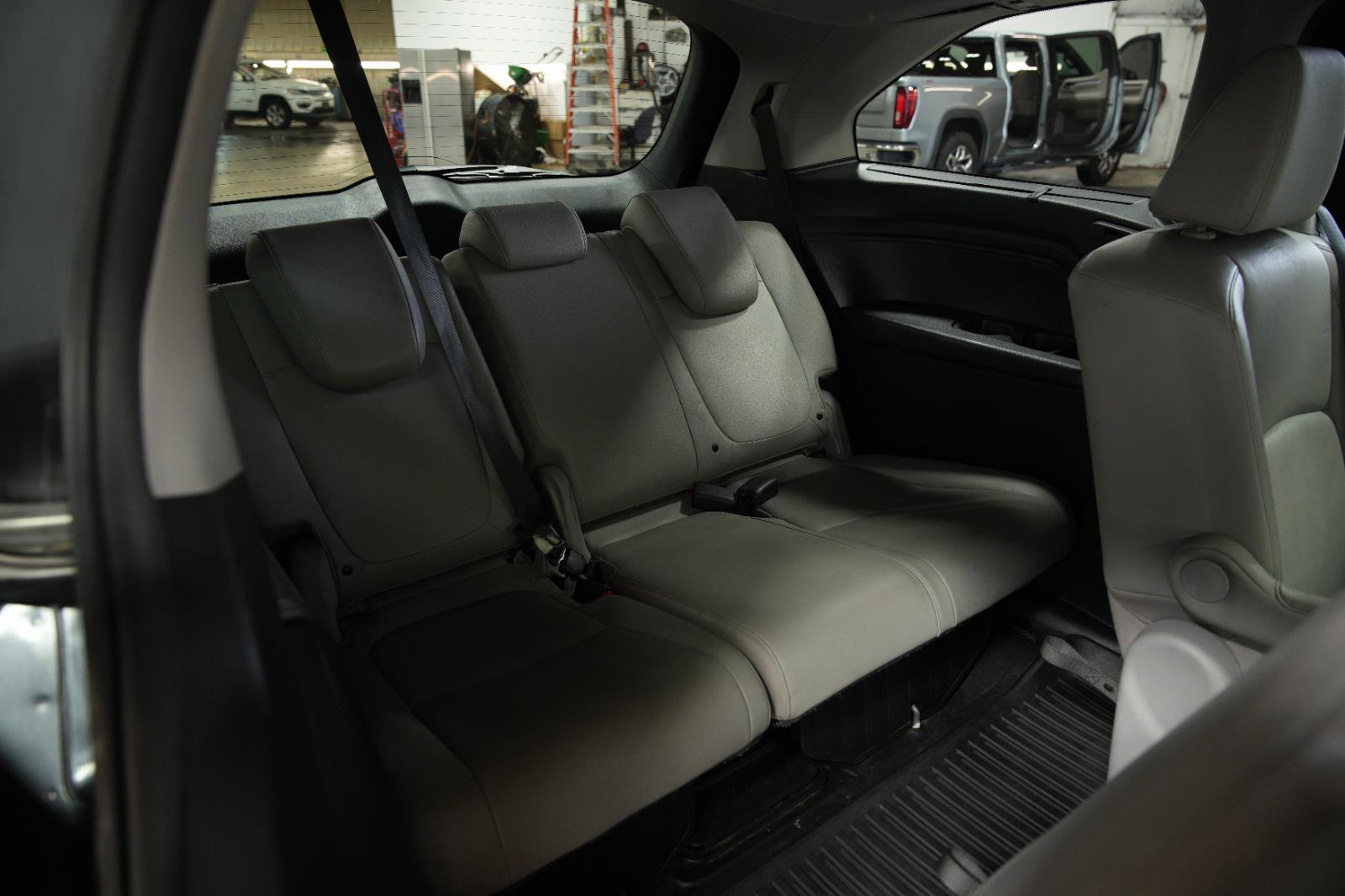 Used 2018 Honda Odyssey Touring image 17