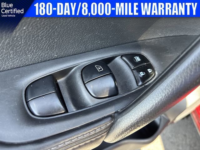 Used 2021 Nissan Rogue Sport S image 22