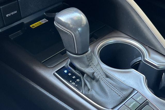 Used 2023 Toyota Camry XSE FWD image 27