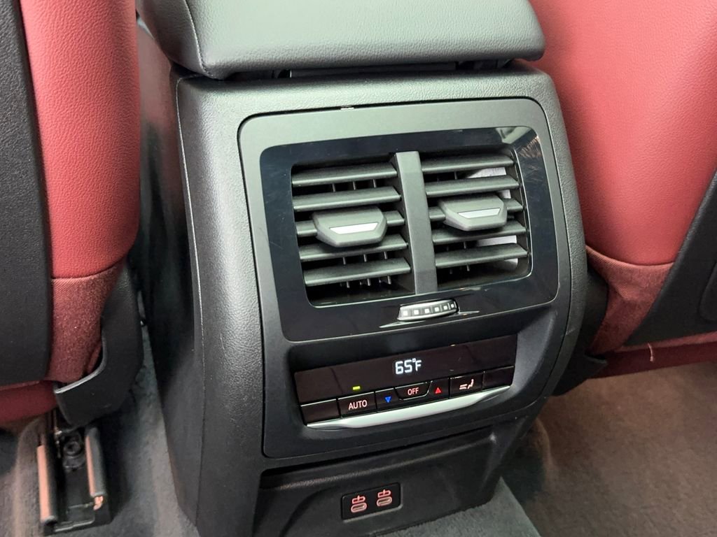 Used 2023 BMW X4 M40i w/ Premium Package image 43