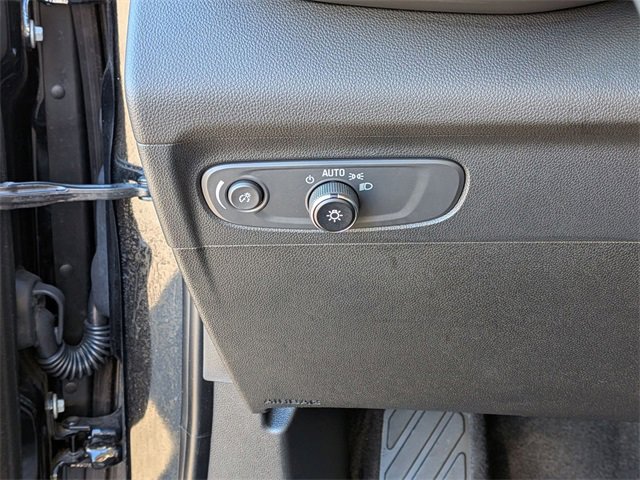 Used 2023 Buick Envision Essence image 16
