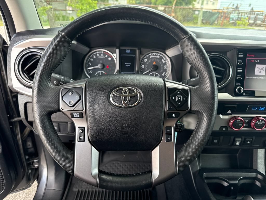 Used 2022 Toyota Tacoma SR5 w/ Technology Package RWD image 14