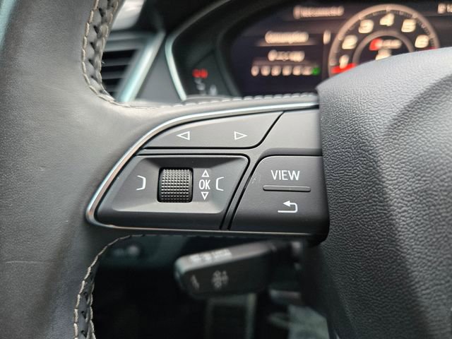 Used 2018 Audi SQ5 Premium Plus w/ Navigation Package image 25