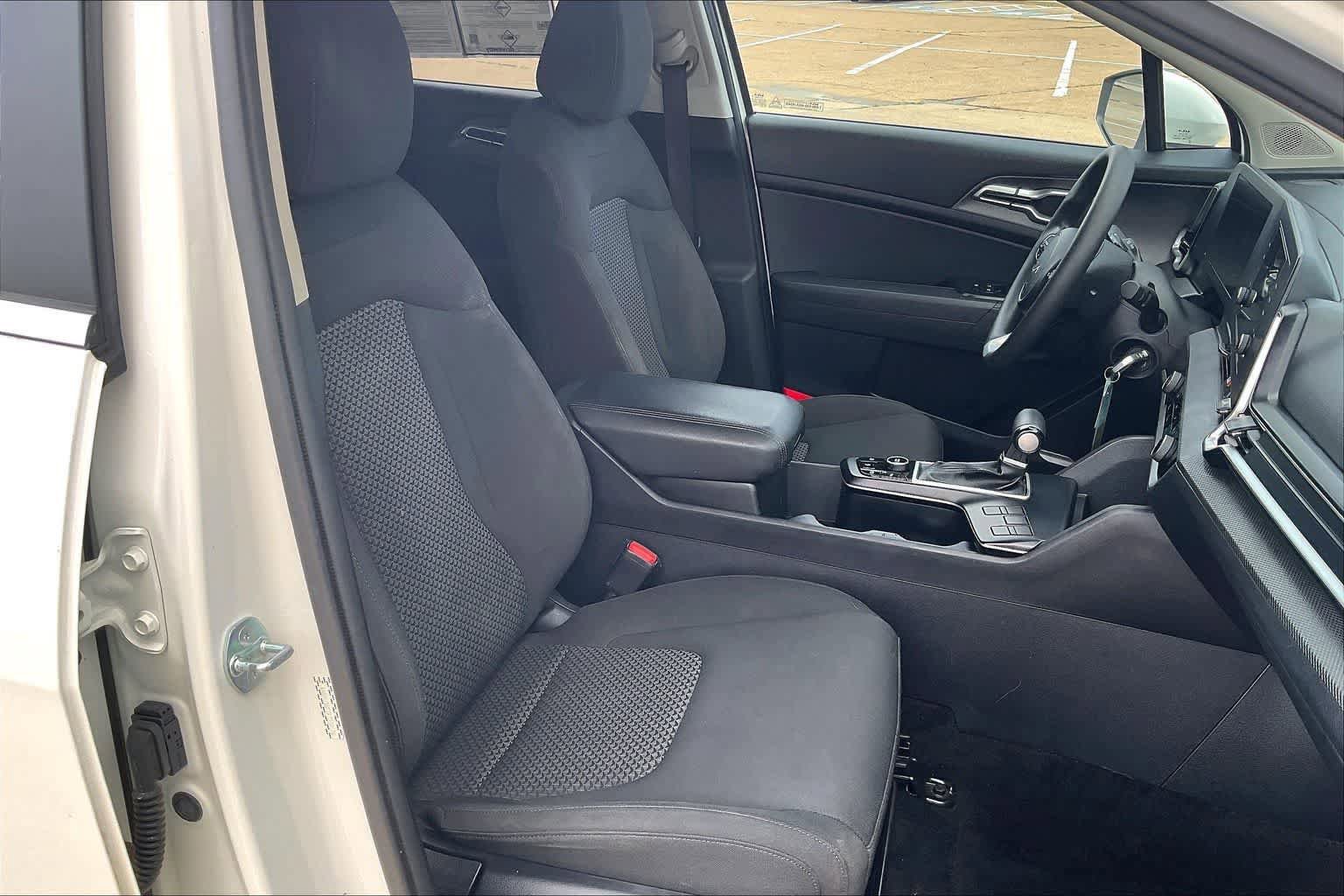 Certified 2023 Kia Sportage LX FWD image 13