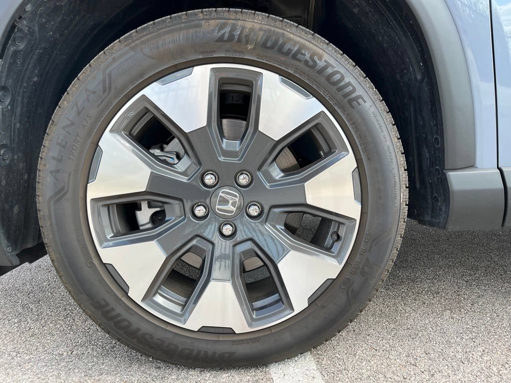 Certified 2026 Honda Pilot Elite image 13
