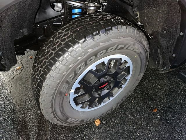 New 2025 Toyota Tacoma TRD Off-Road image 2