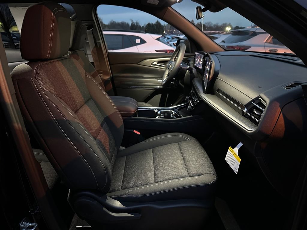 New 2026 Chevrolet Traverse LT image 22