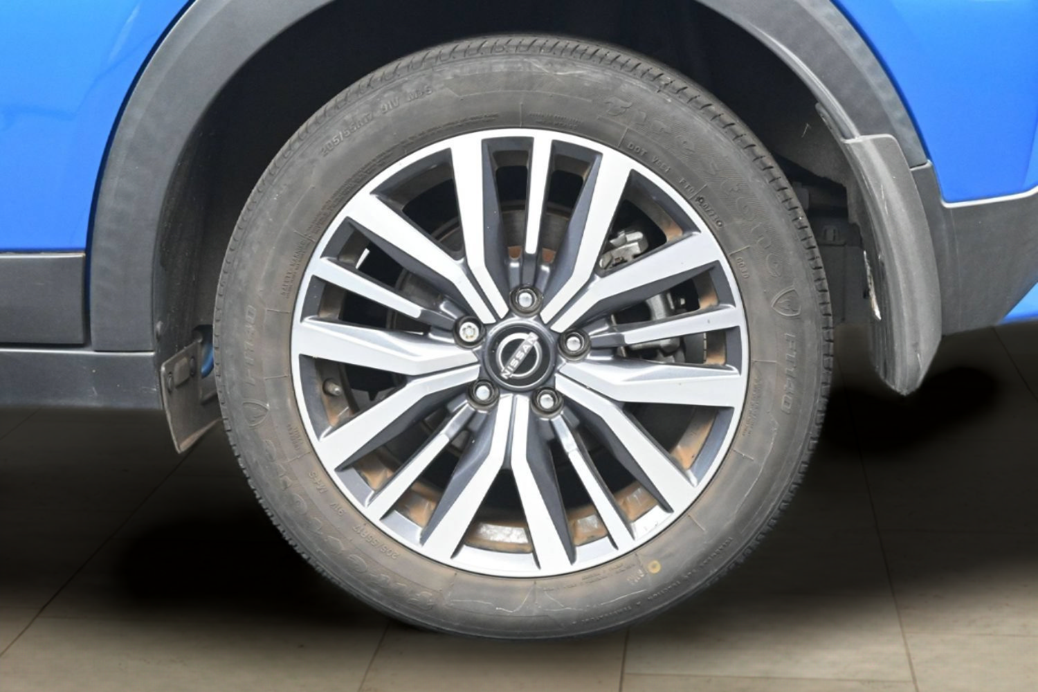 Certified 2023 Nissan Kicks SR w/ SR Premium Package FWD image 18