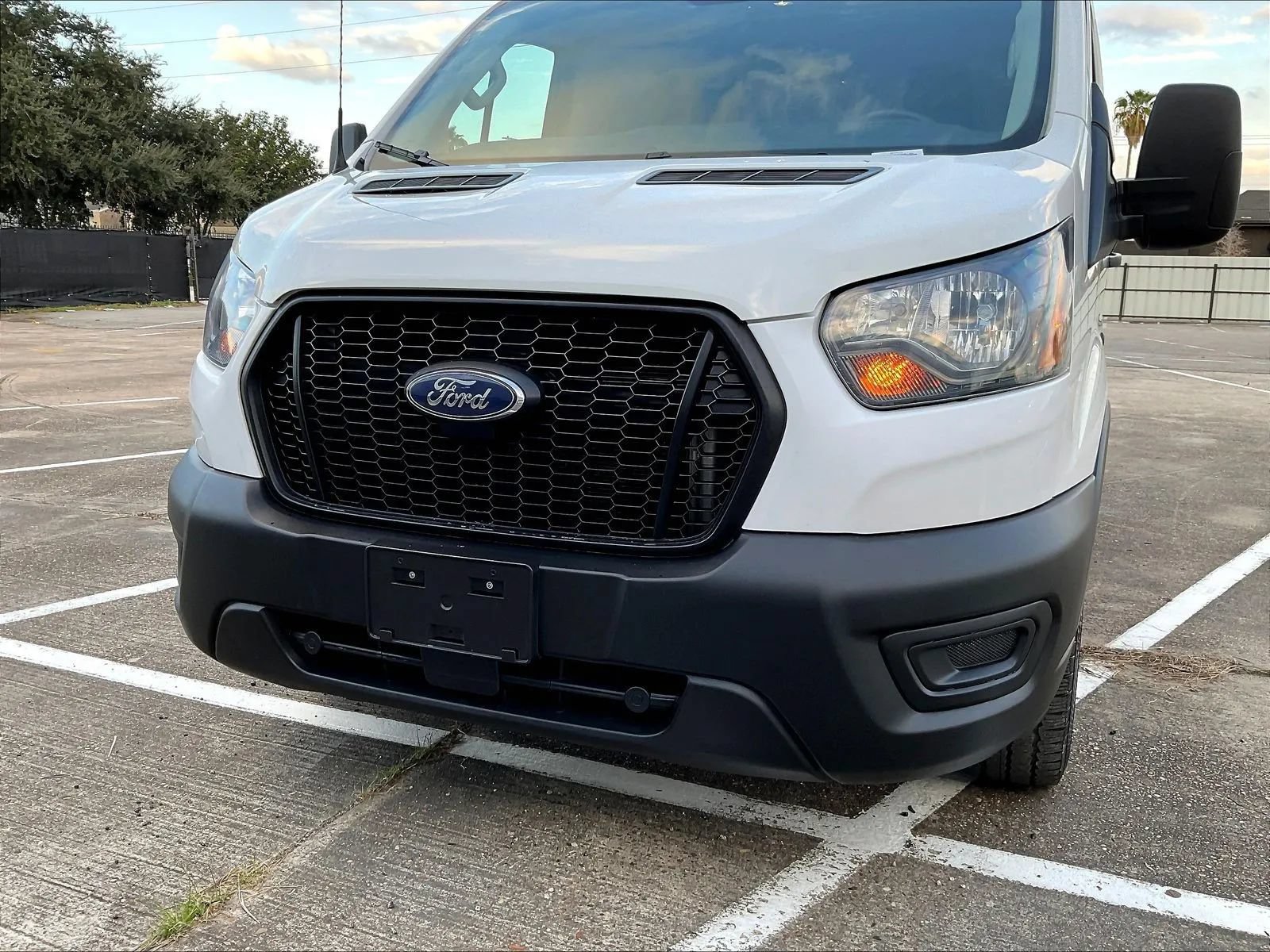 Used 2023 Ford Transit 150 Low Roof RWD image 39
