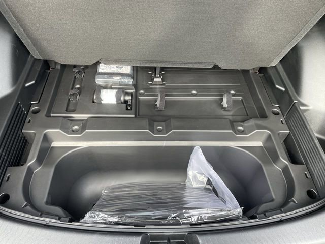 New 2026 Chevrolet Equinox EV LT AWD/4WD image 26