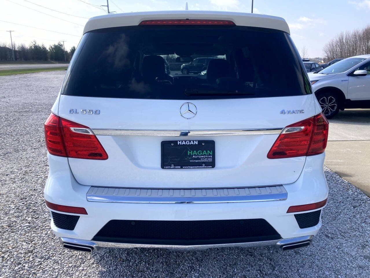 Used 2015 Mercedes-Benz GL 550 4MATIC image 6