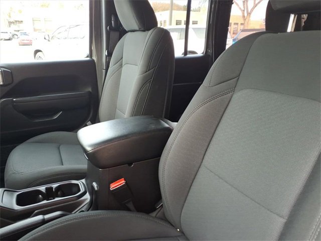 Used 2022 Jeep Wrangler Unlimited Sport image 11