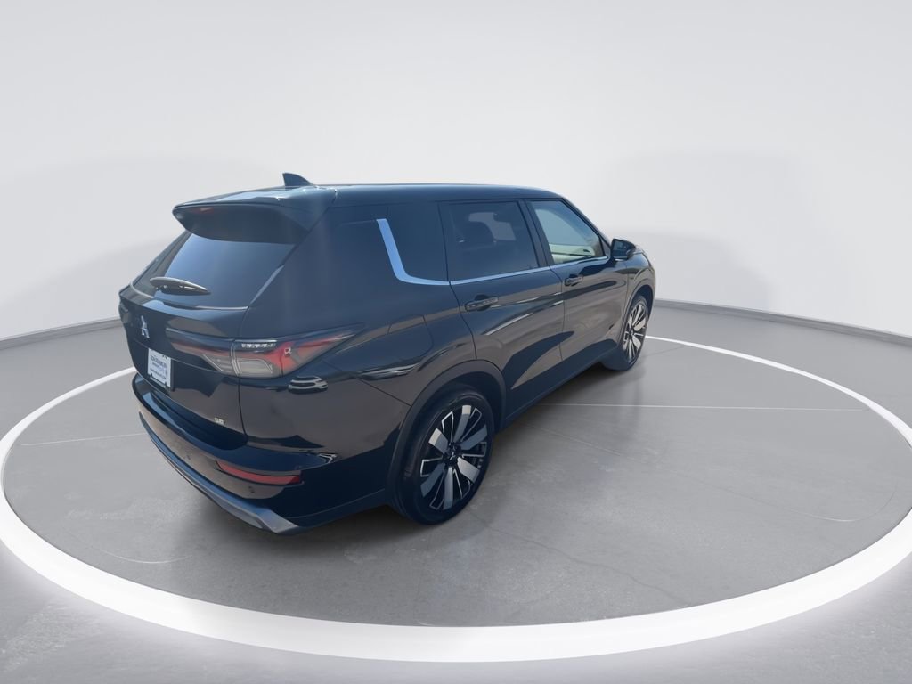 New 2026 Mitsubishi Outlander SE image 8