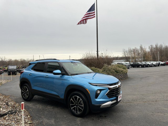 Used 2025 Chevrolet TrailBlazer LT image 8