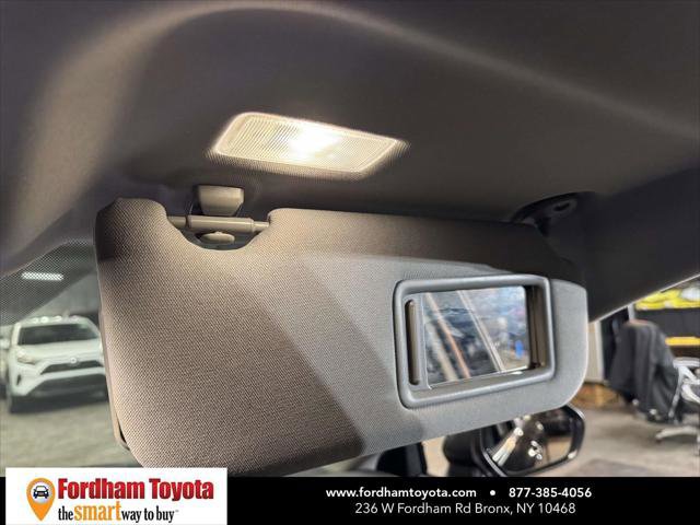 Certified 2024 Toyota Camry SE image 30