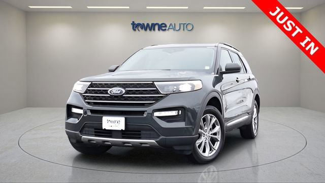 Used 2023 Ford Explorer XLT w/ Equipment Group 202A image 9