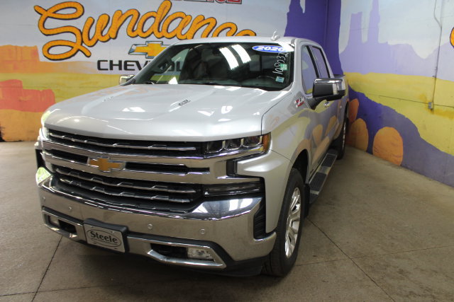 Used 2020 Chevrolet Silverado 1500 LTZ w/ LTZ Premium Package AWD/4WD image 4