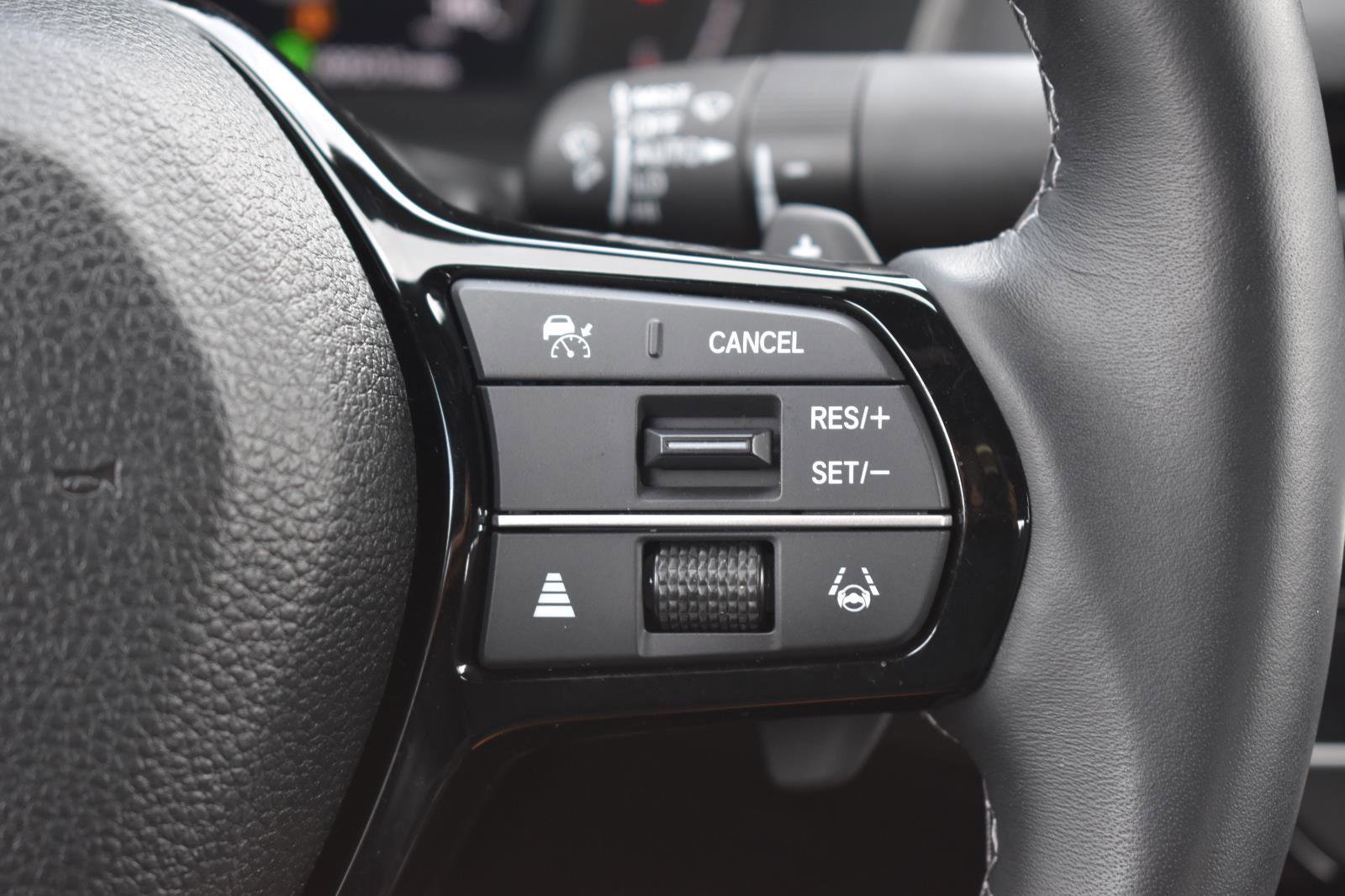 Used 2025 Honda Civic Sport Touring image 8