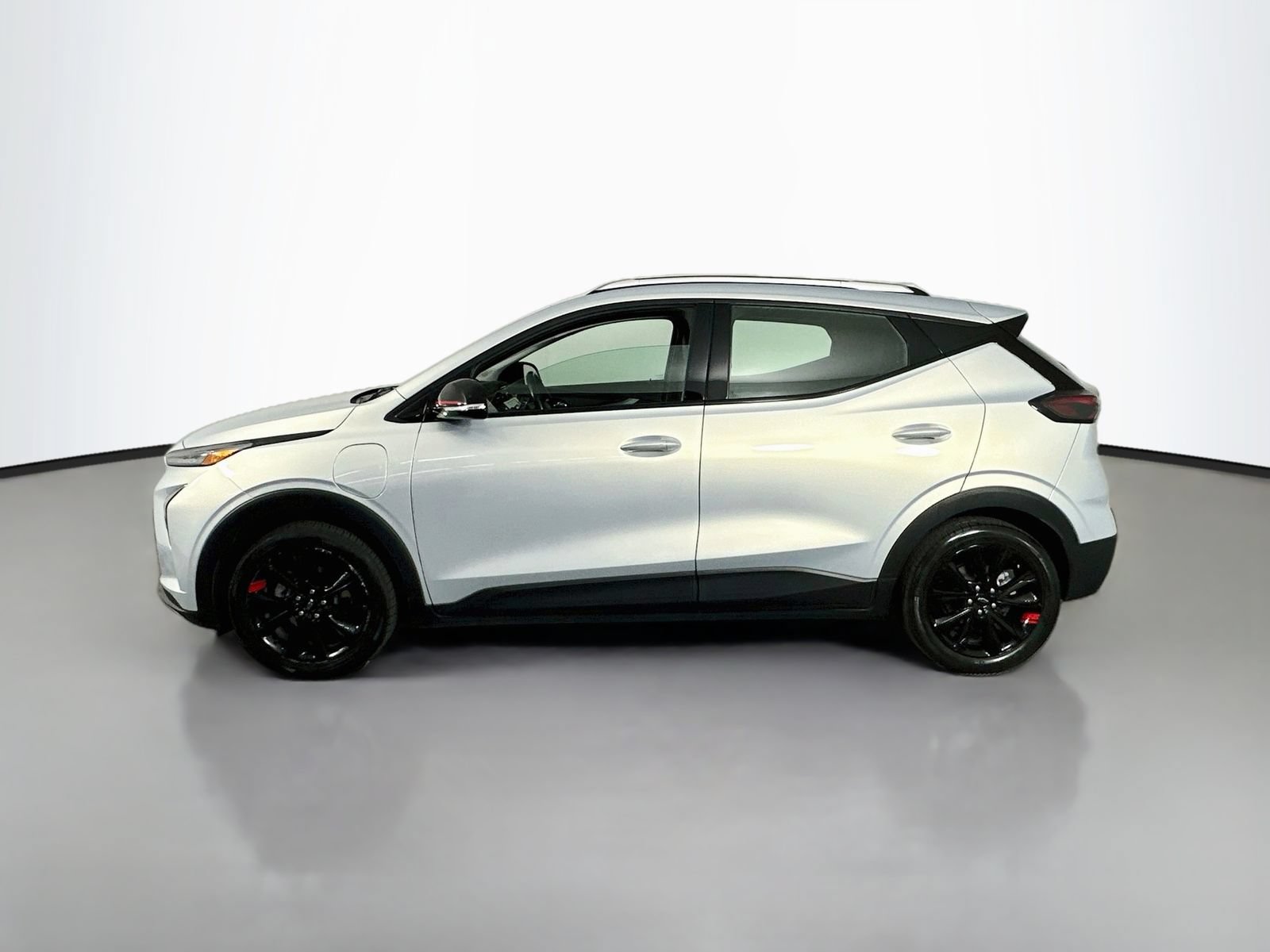 Used 2023 Chevrolet Bolt EUV LT w/ Convenience Package FWD image 5