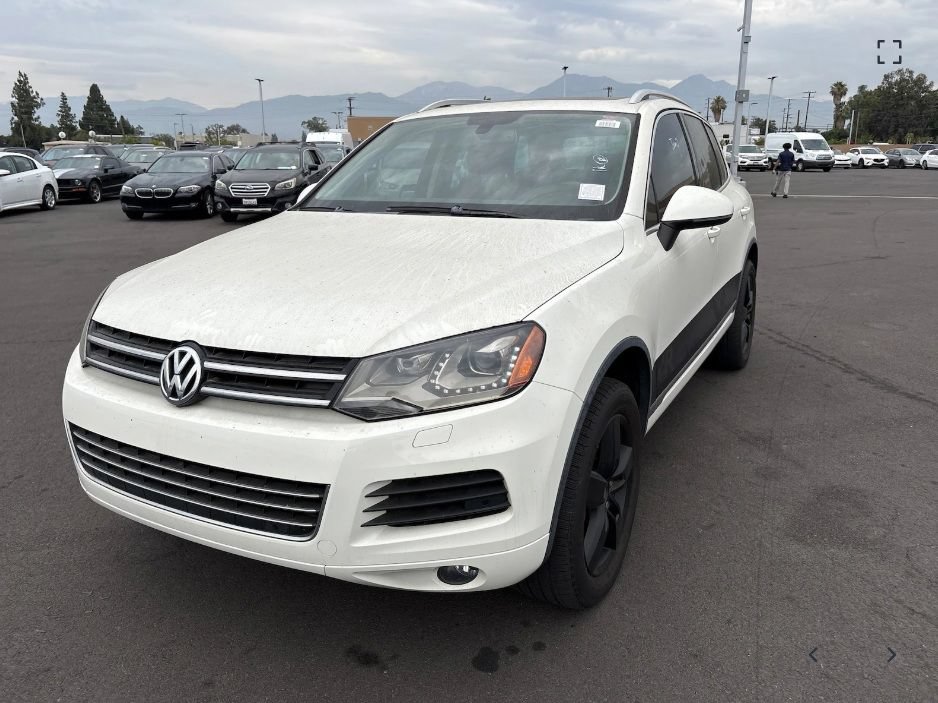 Used 2011 Volkswagen Touareg VR6