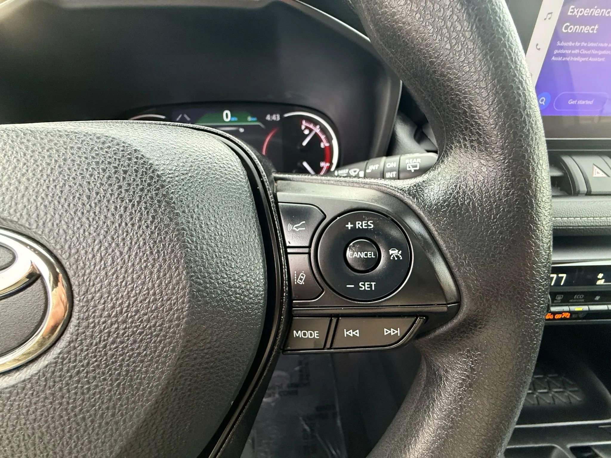 Used 2024 Toyota RAV4 XLE image 34