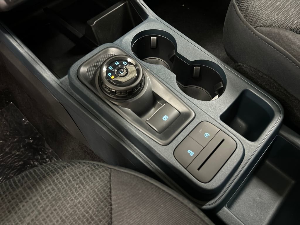 New 2025 Ford Maverick XL w/ Equipment Group 102A image 28