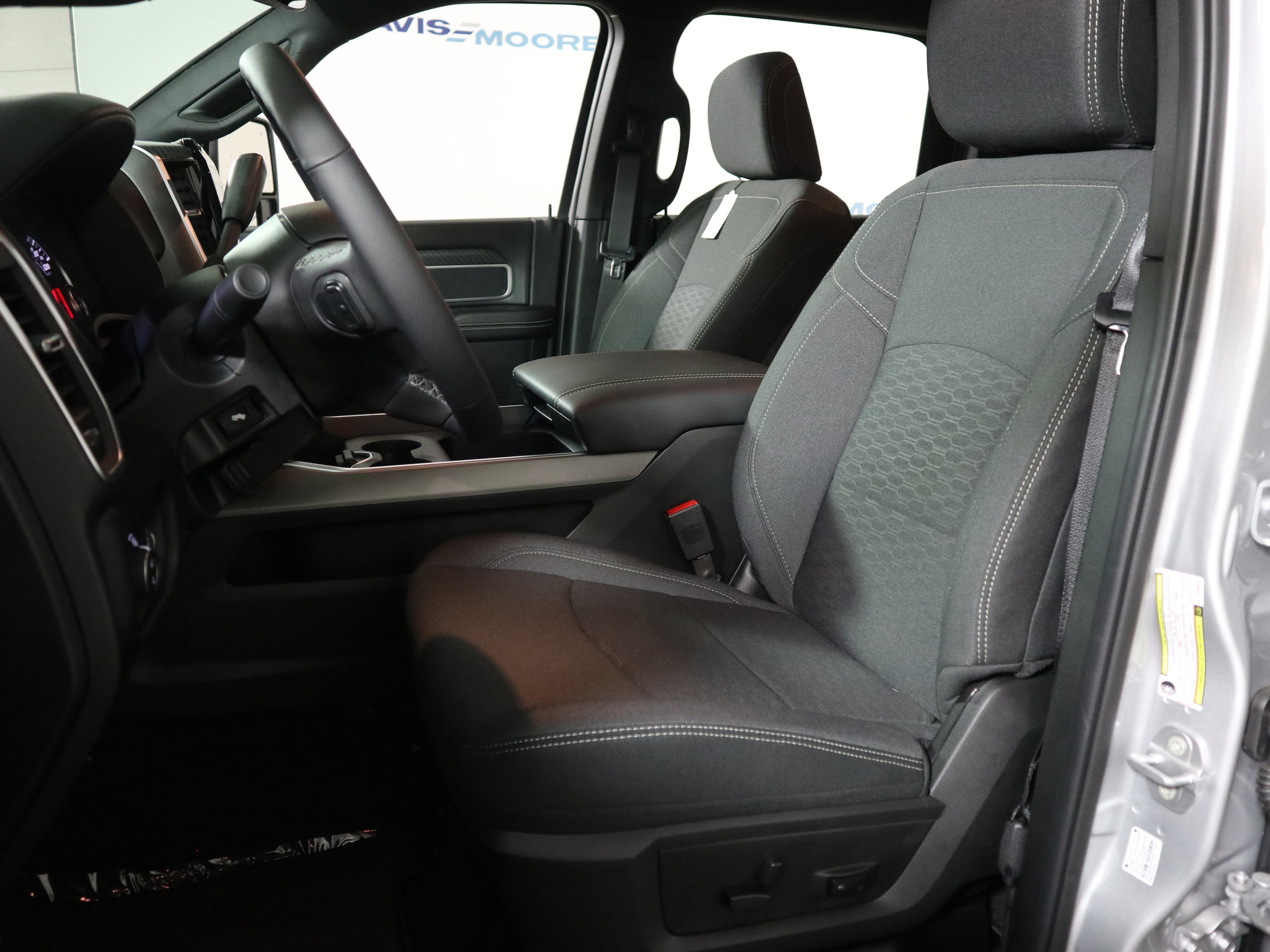 New 2026 RAM 2500 Big Horn AWD/4WD image 22