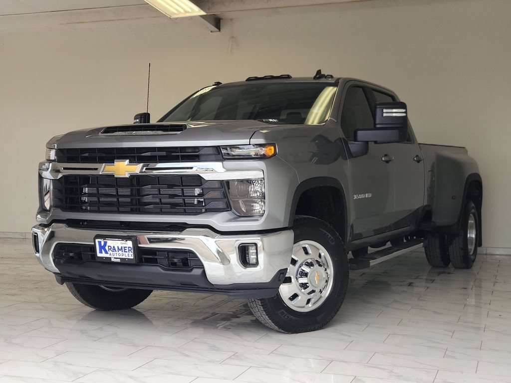 New 2026 Chevrolet Silverado 3500 LT