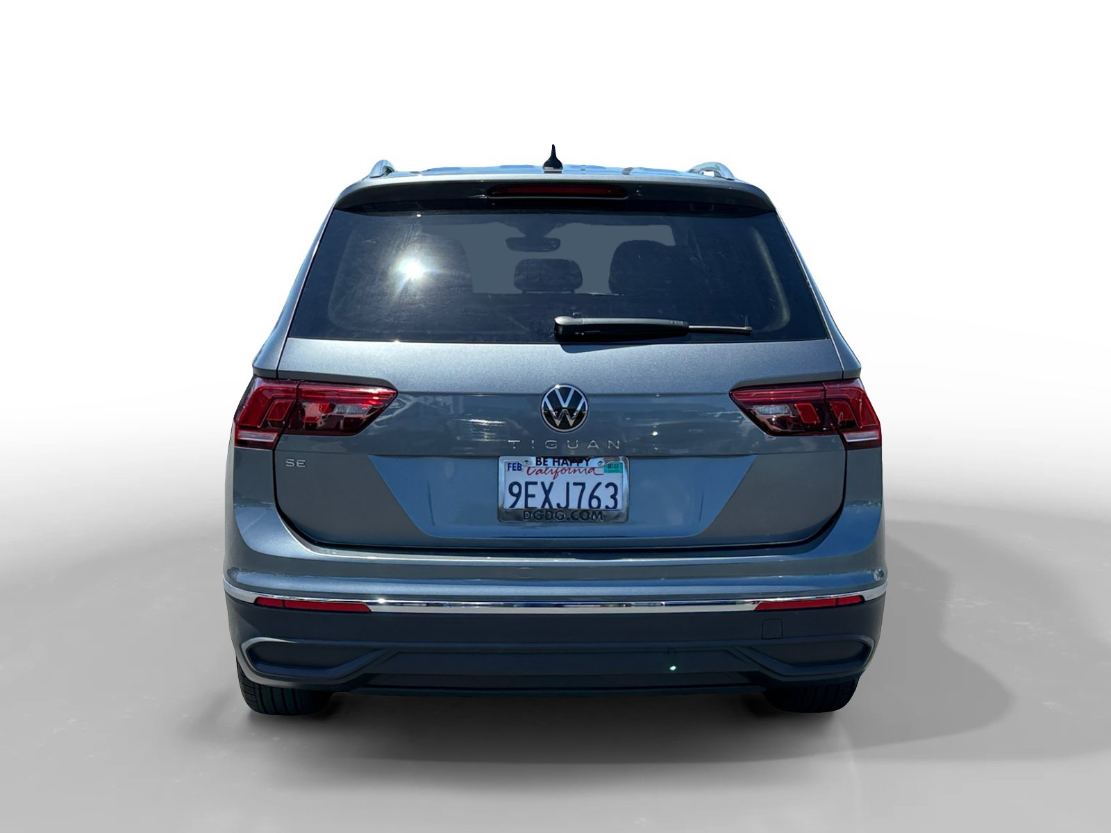 Certified 2023 Volkswagen Tiguan SE FWD image 4