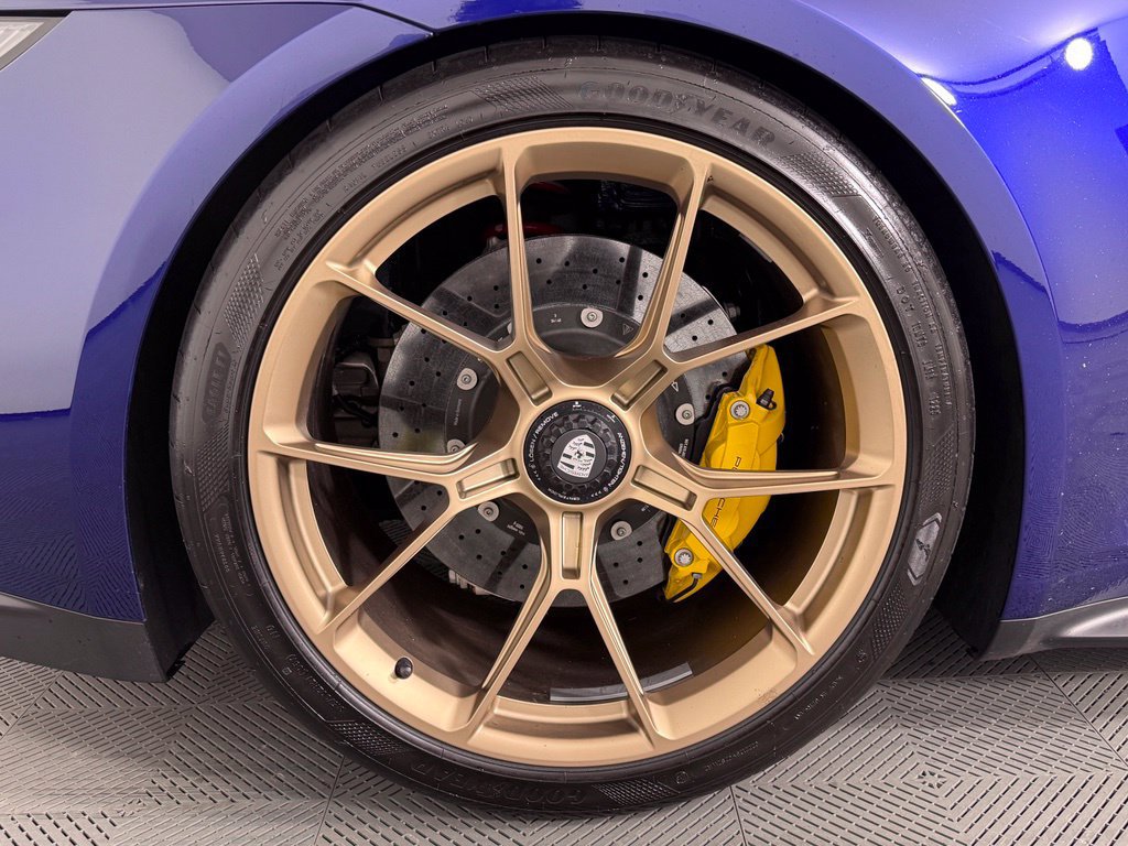 Certified 2022 Porsche 911 GT3 RWD image 13