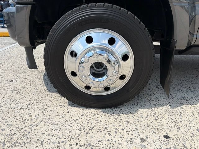 Used 2020 Ford F450 Platinum w/ FX4 Off-Road Package AWD/4WD image 15
