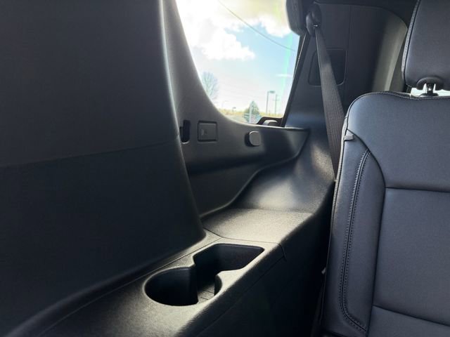 Used 2022 Chevrolet Tahoe Z71 w/ Luxury Package image 42