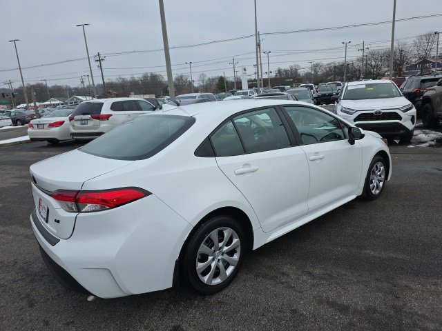 Certified 2024 Toyota Corolla LE image 4
