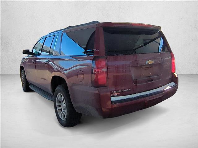Used 2016 Chevrolet Suburban LT w/ Luxury Package image 7