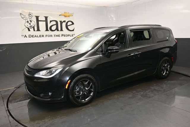 Used 2019 Chrysler Pacifica Limited w/ S Appearance Package FWD image 28
