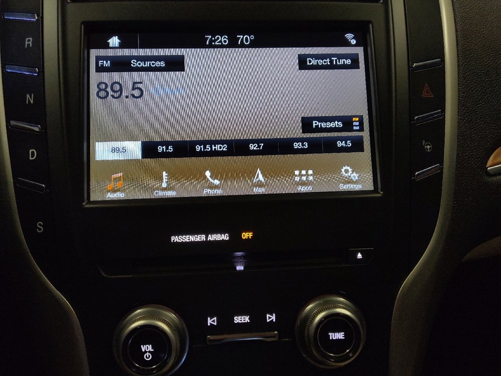 Used 2016 Lincoln MKC Reserve image 25