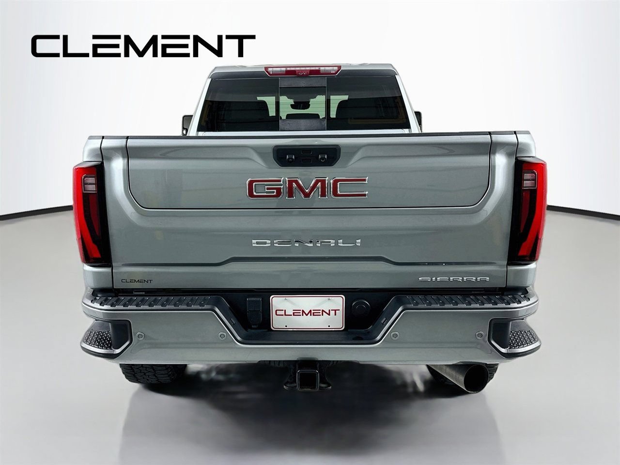 Used 2024 GMC Sierra 3500 Denali w/ Denali Reserve Package AWD/4WD image 8