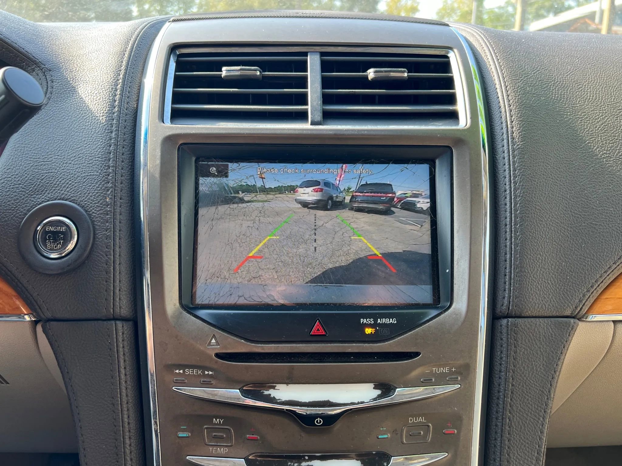 Used 2015 Lincoln MKX FWD w/ Equipment Group 102A image 19