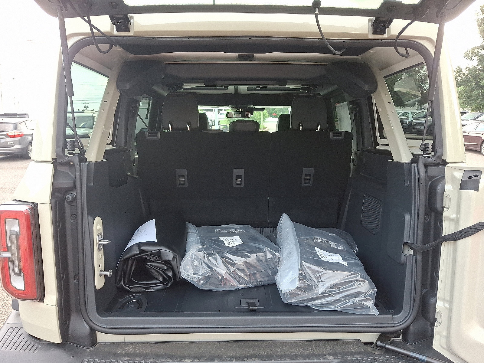 New 2025 Ford Bronco Badlands AWD/4WD image 20