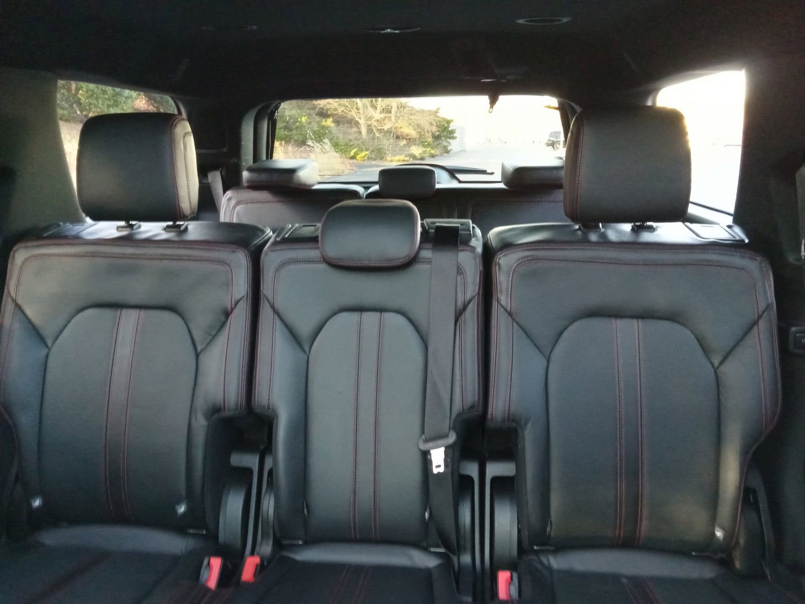 Used 2019 Ford Expedition Limited w/ Equipment Group 303A image 22