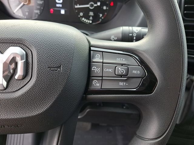 Used 2024 RAM ProMaster 2500 w/ Safety Group image 21