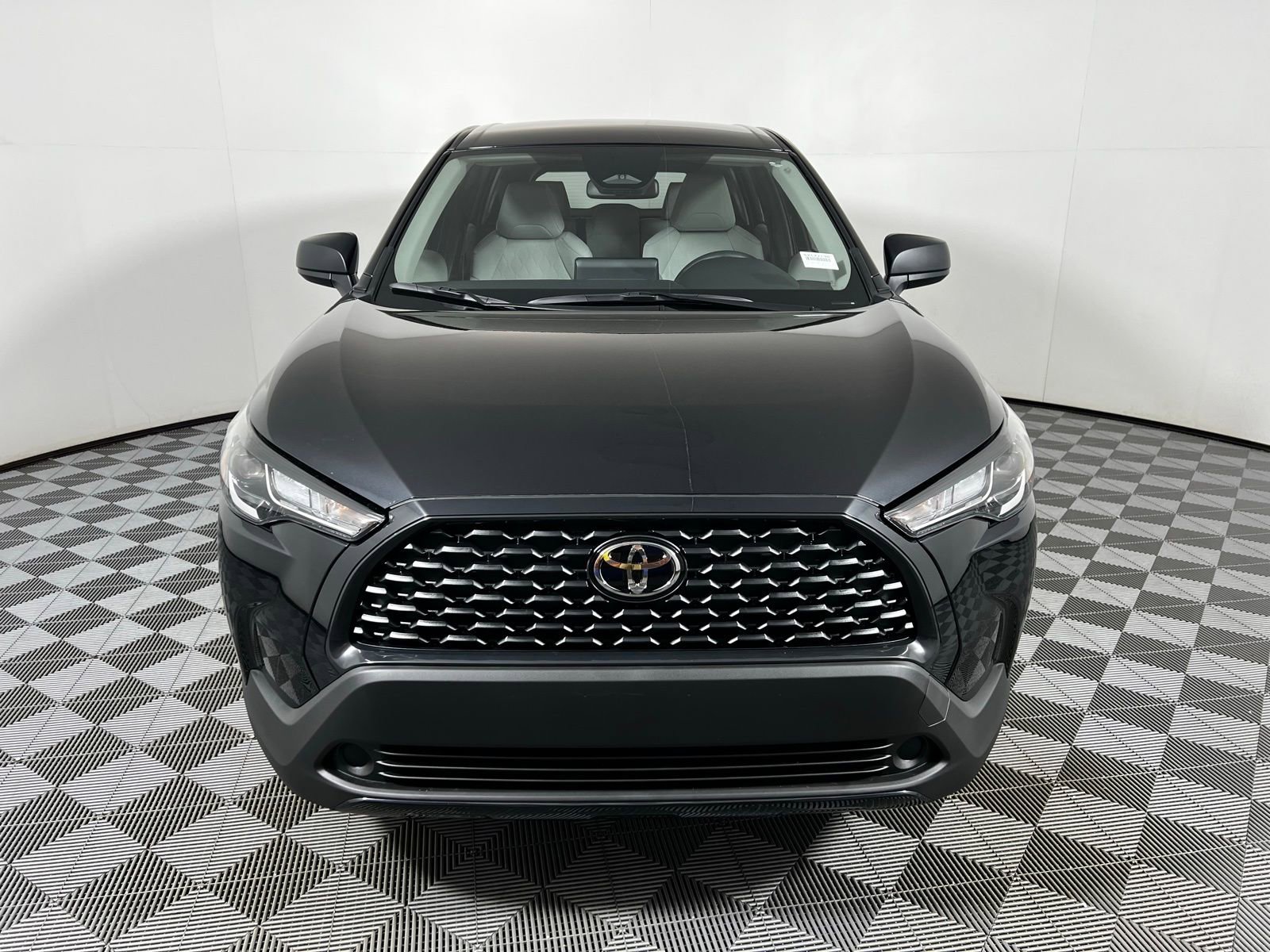 New 2026 Toyota Corolla Cross L image 2