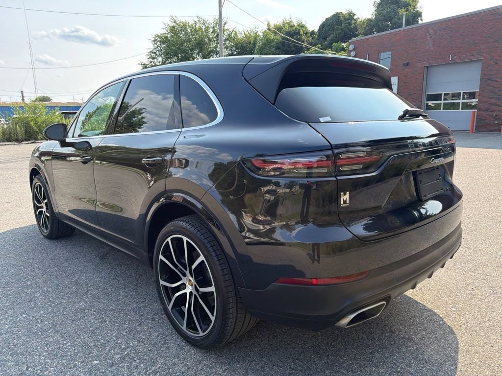 Used 2020 Porsche Cayenne AWD/4WD image 4