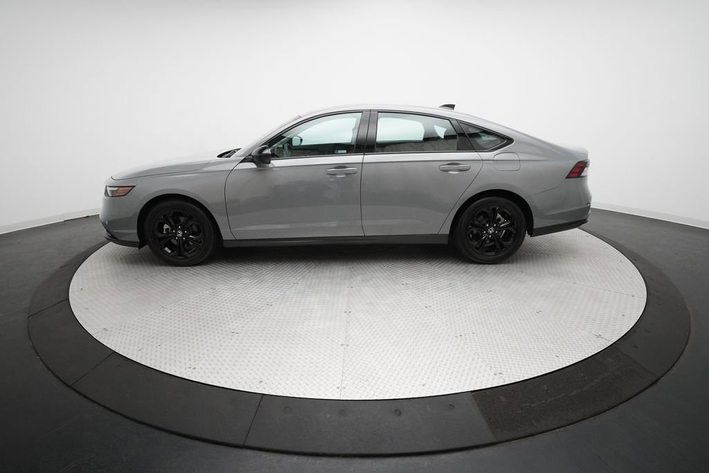 Certified 2025 Honda Accord SE image 23