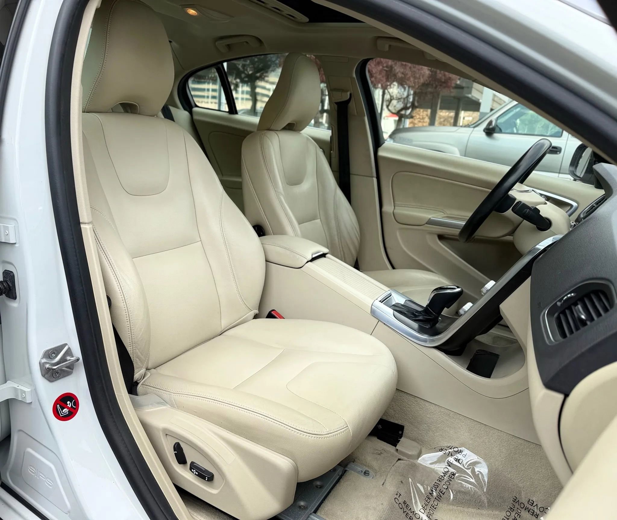 Used 2015 Volvo S60 T5 Premier image 38