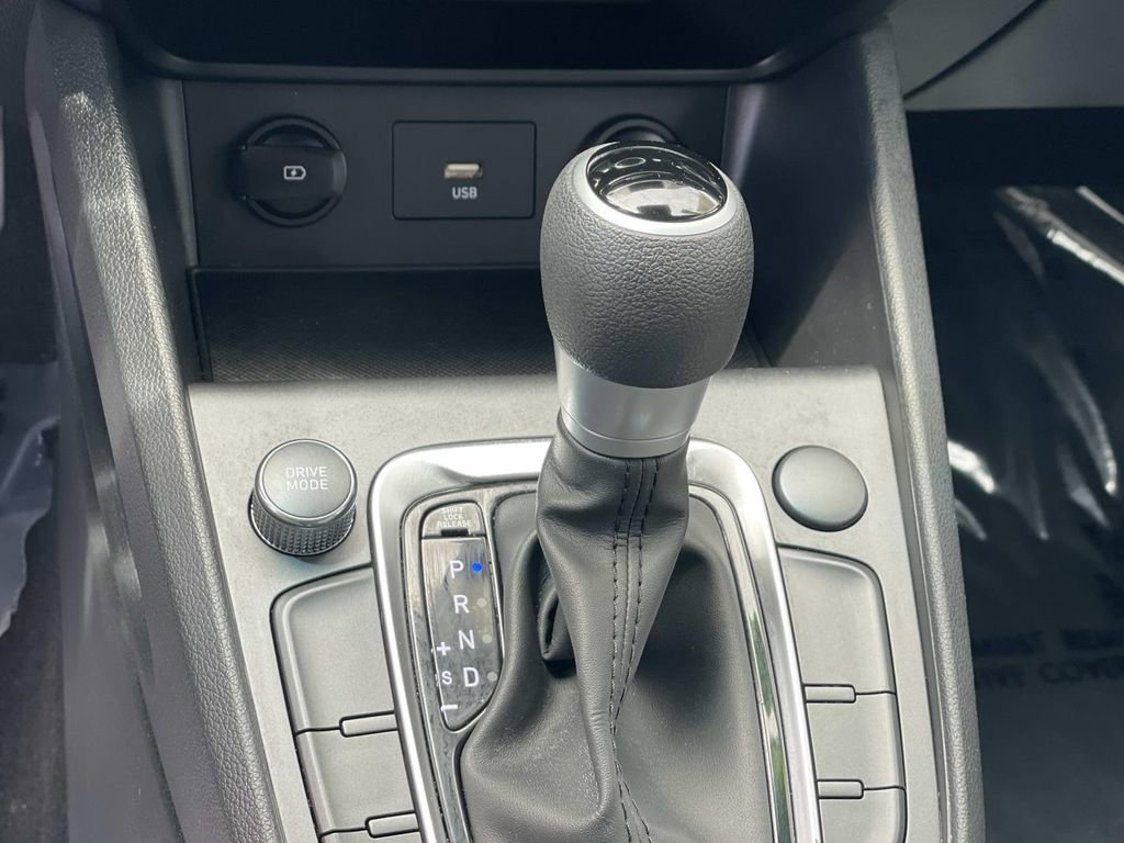 Used 2023 Hyundai Kona SEL FWD image 15