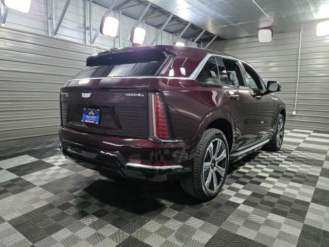 Used 2025 Cadillac Escalade IQ Luxury 2 w/ LPO, Premium Carpet Package image 5