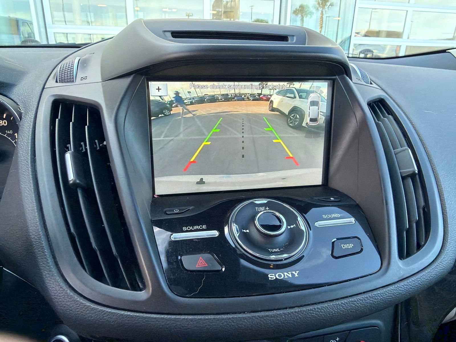Used 2018 Ford Escape Titanium w/ Ford Safe & Smart Package AWD/4WD image 18