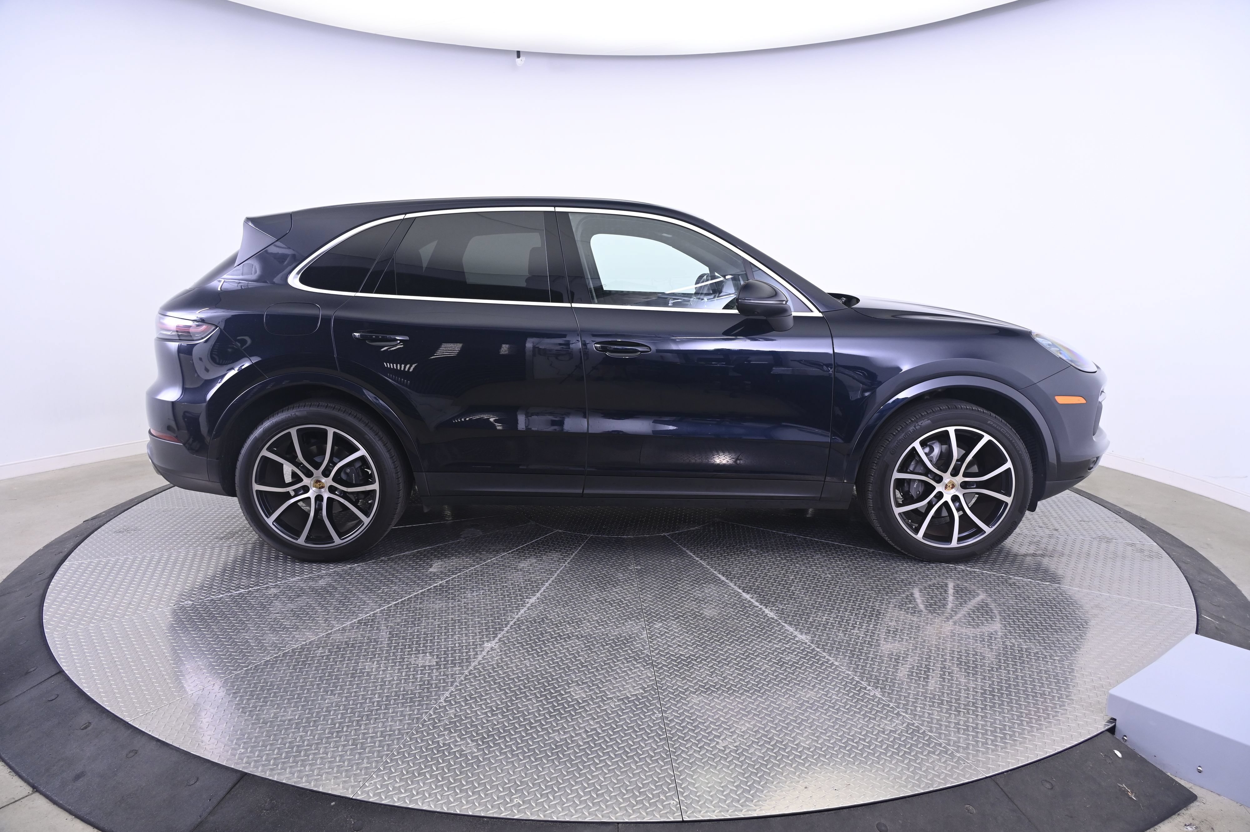Certified 2020 Porsche Cayenne AWD/4WD image 8