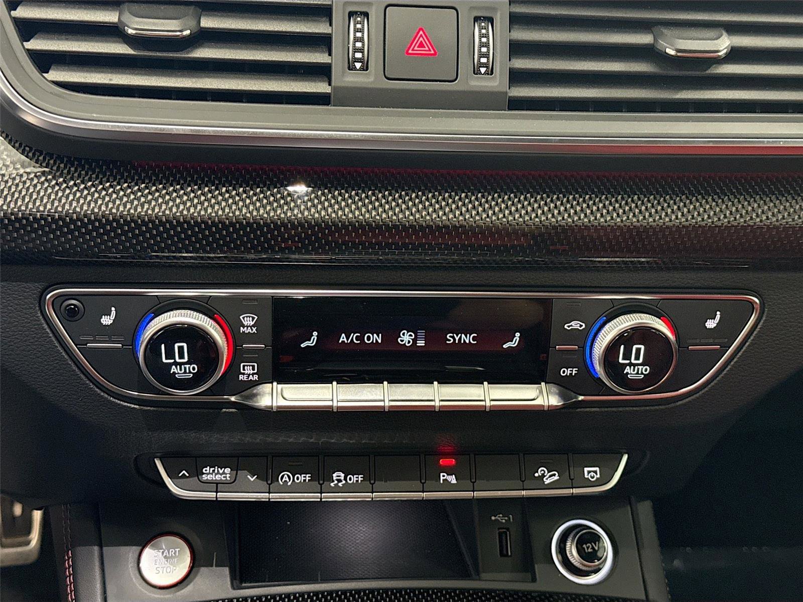 Used 2018 Audi SQ5 Prestige AWD/4WD image 16
